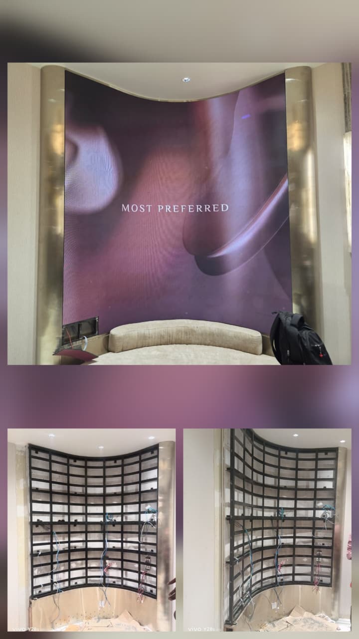 Curve Screen At Jewellers Shop.